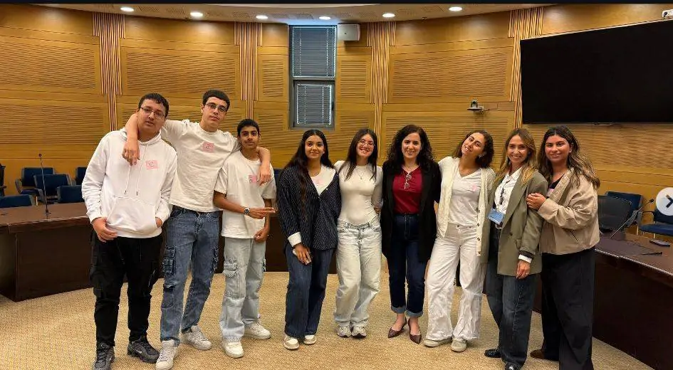 תלמידים בביקור לימודי בכנסת