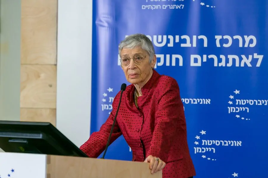 הרצאה בכנס יסוד